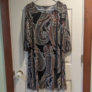Roz & Ali navy blue 3/4 sleeves paisley shift dress